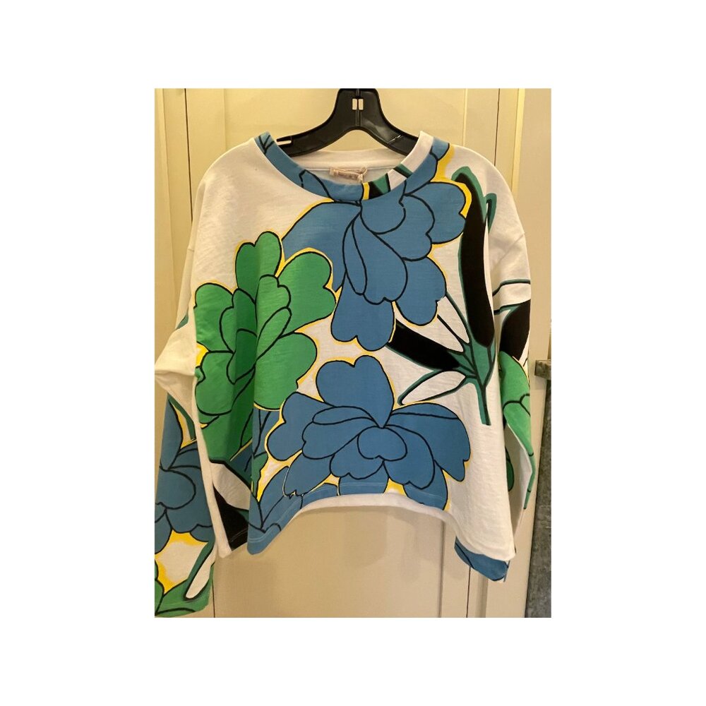 Oversize Marni top NWT size 42 thick cotton